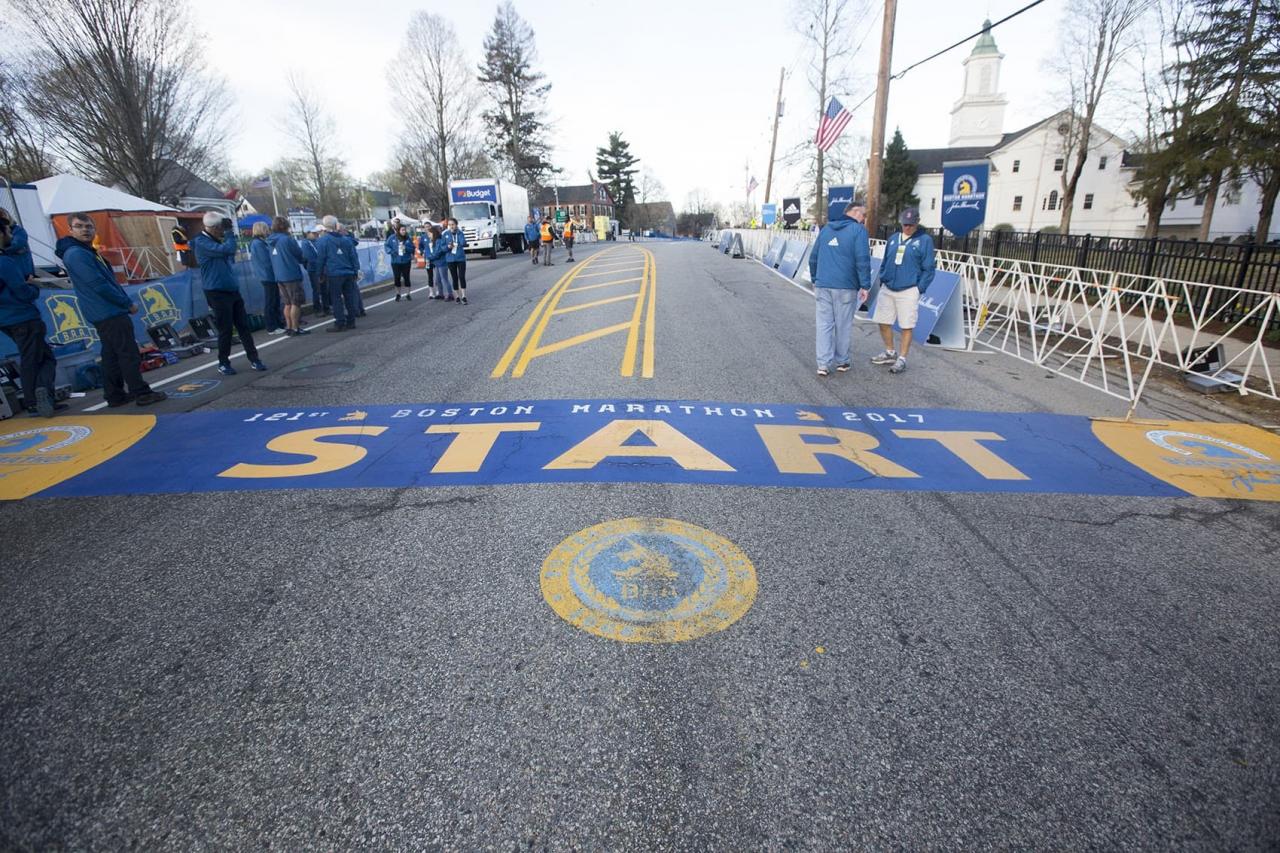 Marathon boston line starting hopkinton 121st wbur running morning lines