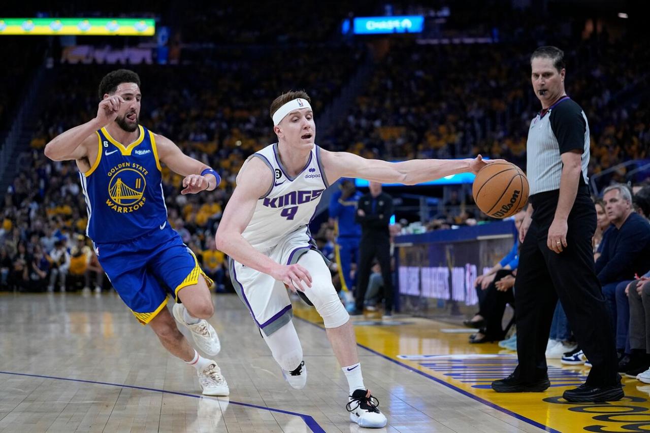 Klay vs Kings: Warriors and Kings Battle for Playoff Position