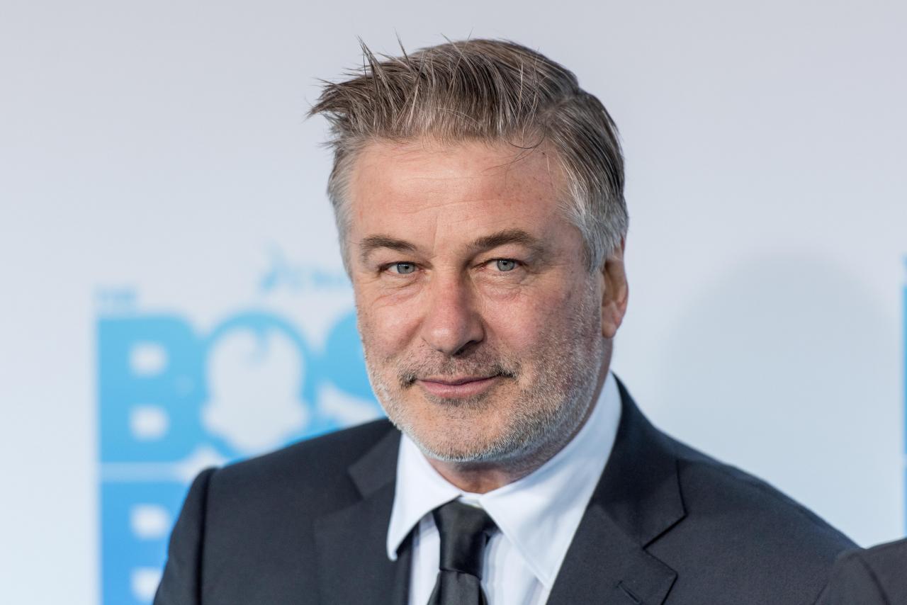 Alec baldwin