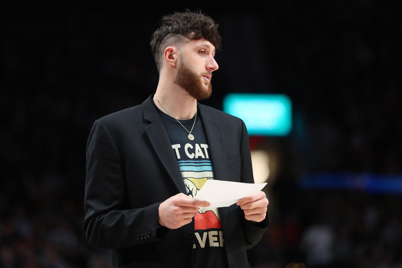 Nurkic jusuf blazers portland trail injury nba gruesome heavy washington