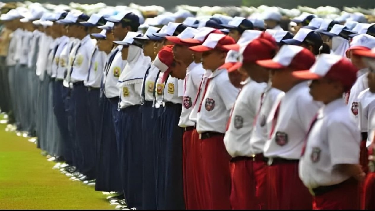 Aturan seragam sekolah baru 2024