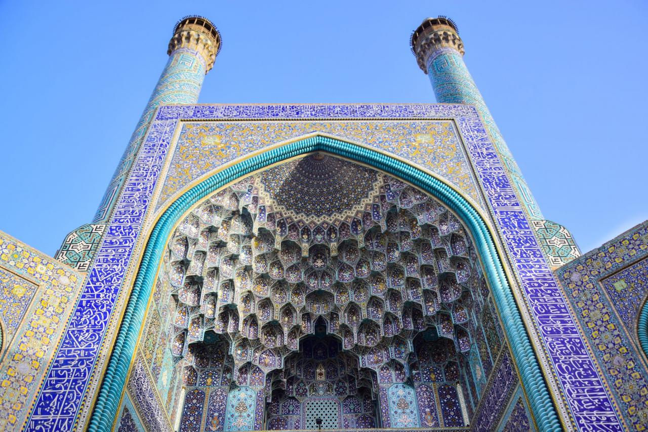 Isfahan iran mosque great may 18th 16th tour sheikh lotfollah ancient