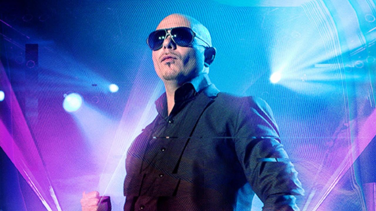 Pitbull’s Energetic Performance Electrifies Pittsburgh