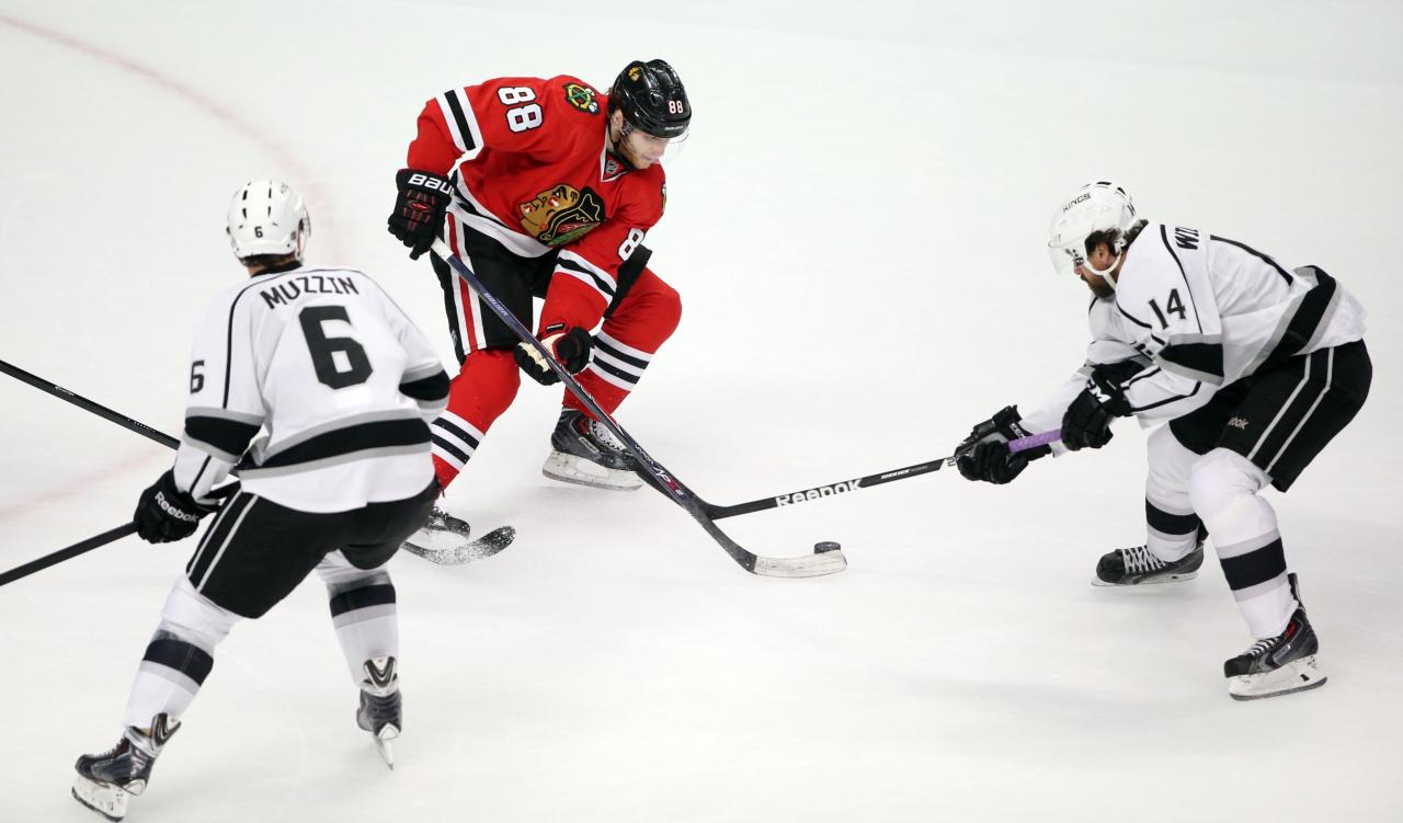 LA Kings vs. Blackhawks Prediction A Clash of Western Conference Foes