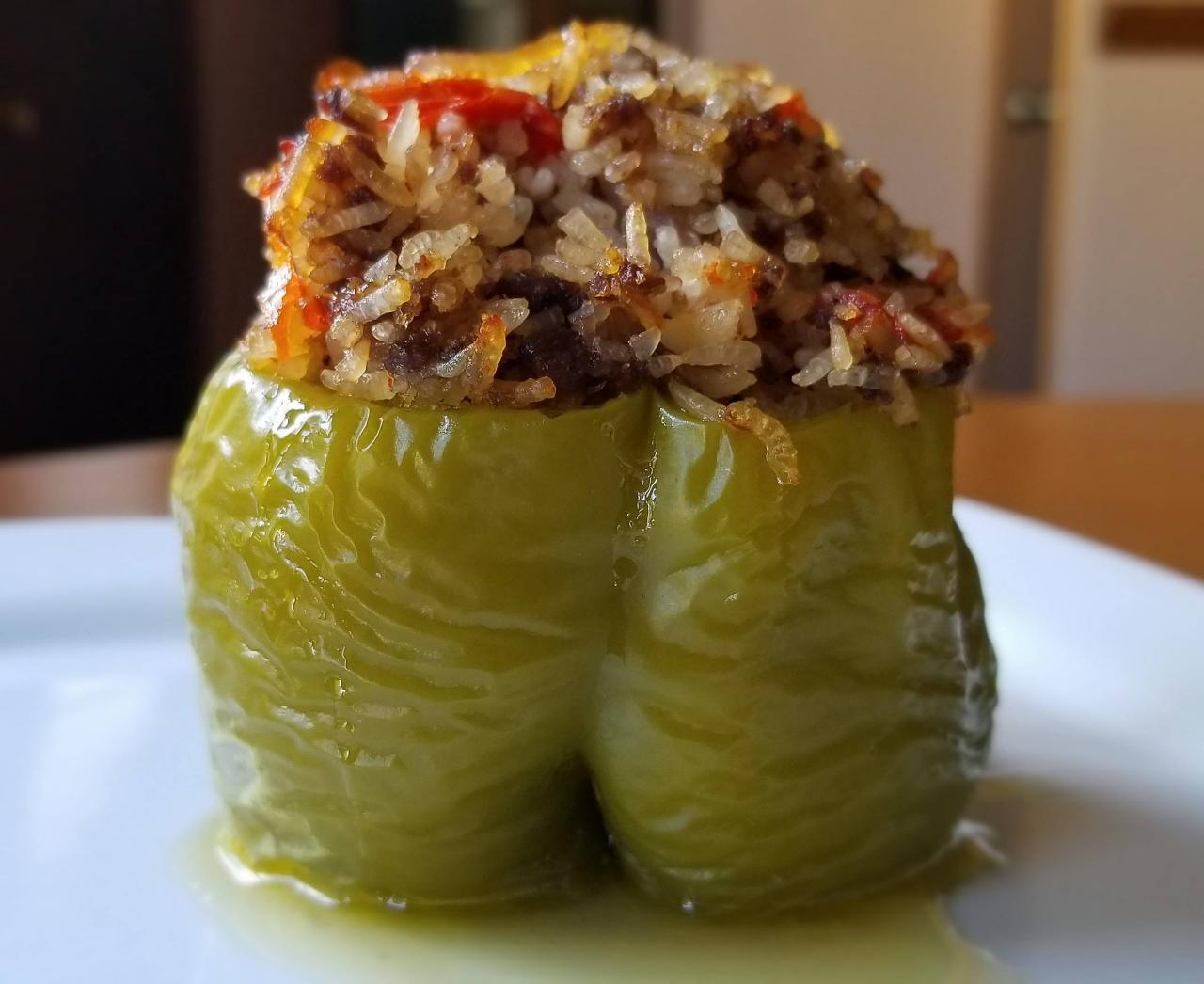 Old fashioned stuffed bell peppers recipe