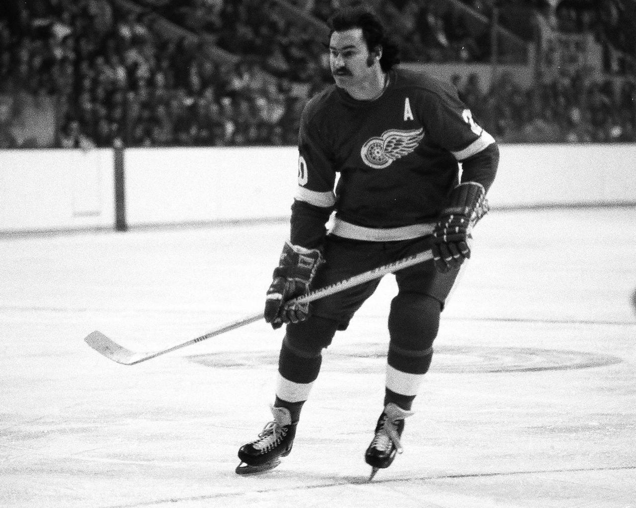 Mickey redmond