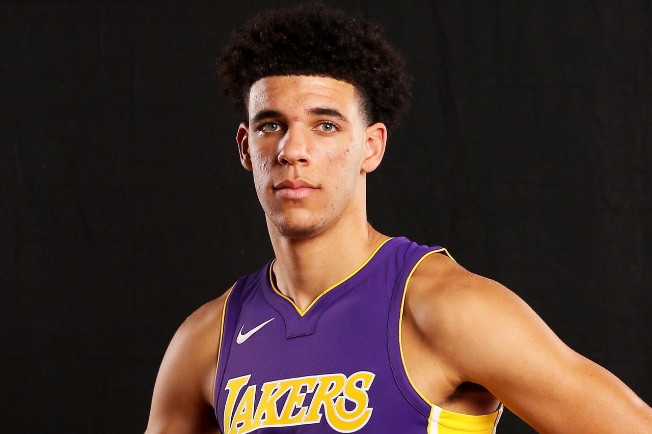 Lonzo Ball: A Statistical Analysis and Playstyle Breakdown