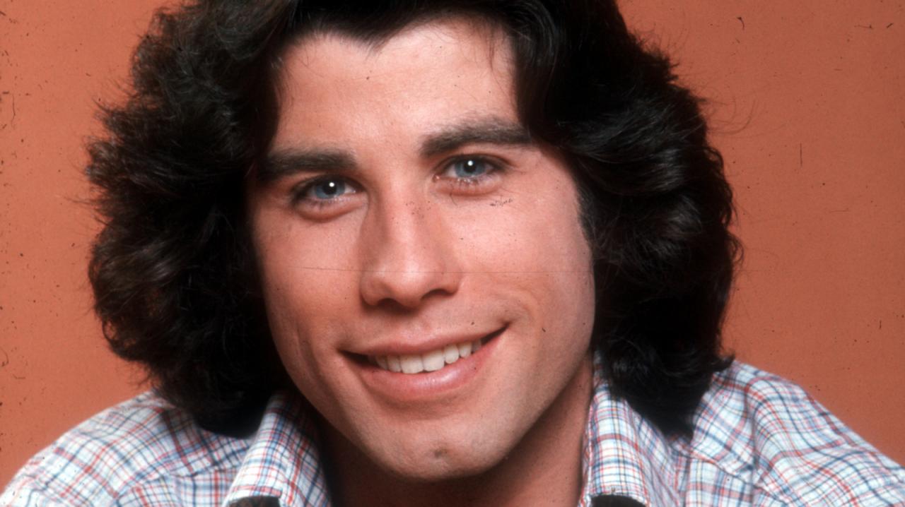 How old is john travolta