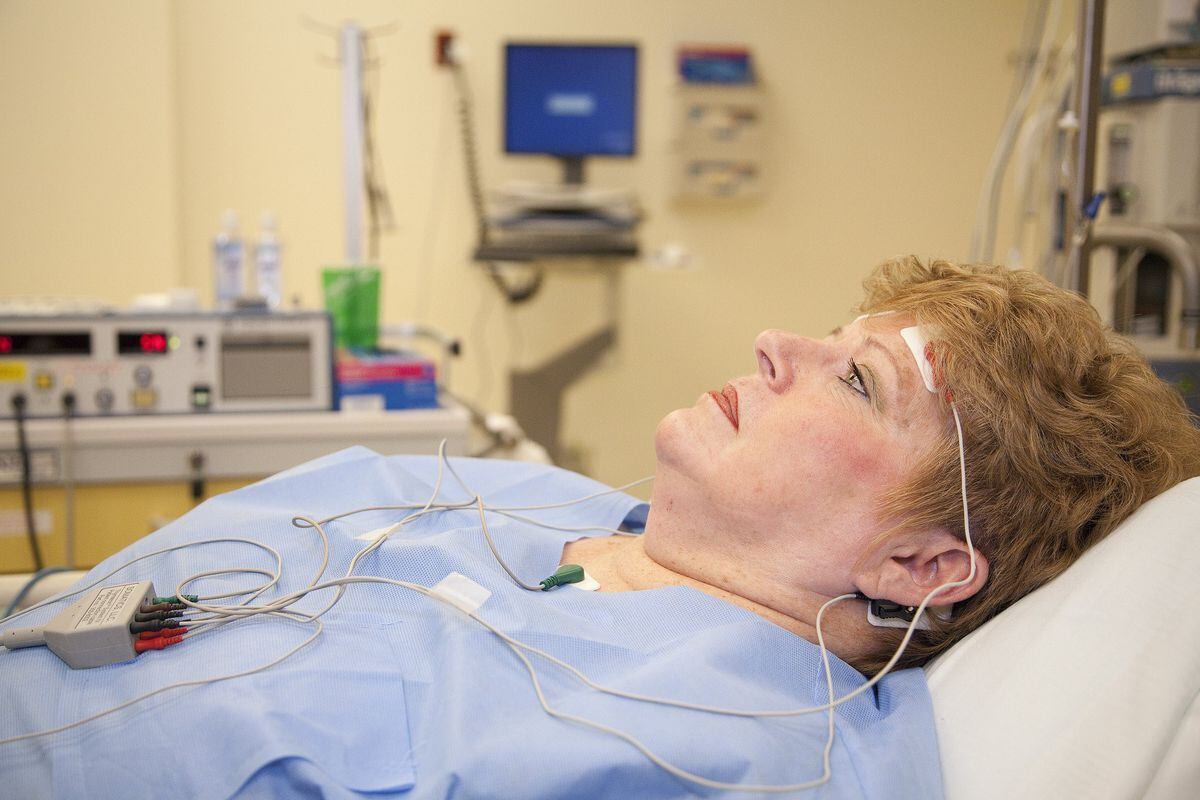 Electroconvulsive therapy has been most successful in the treatment of