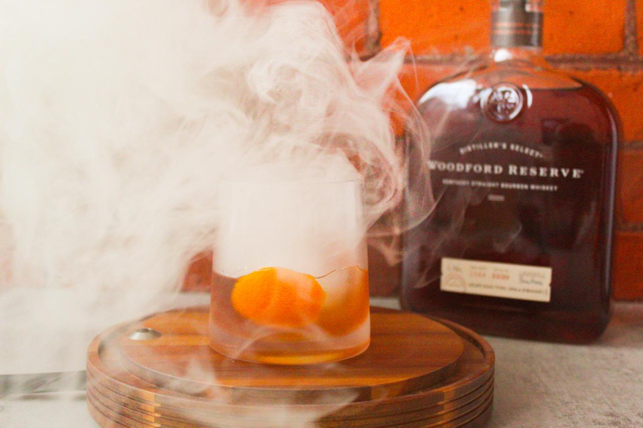 Smoked Old Fashioned: A Journey Through Time and Taste